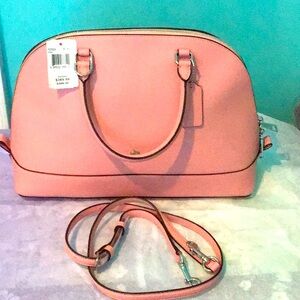 Final sale price❗️ NWT Coach blush color satchel No Offers Please Thanks